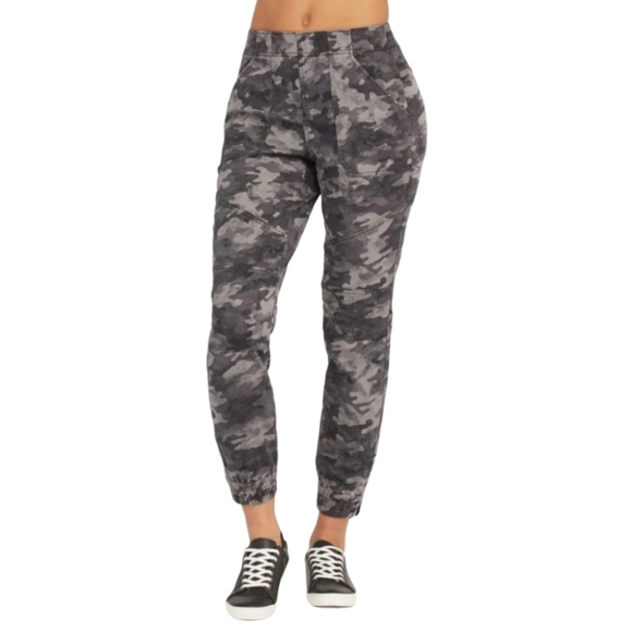 SPANX Pants & Jumpsuits Spanx Stretch Twill Cargo Jogger In